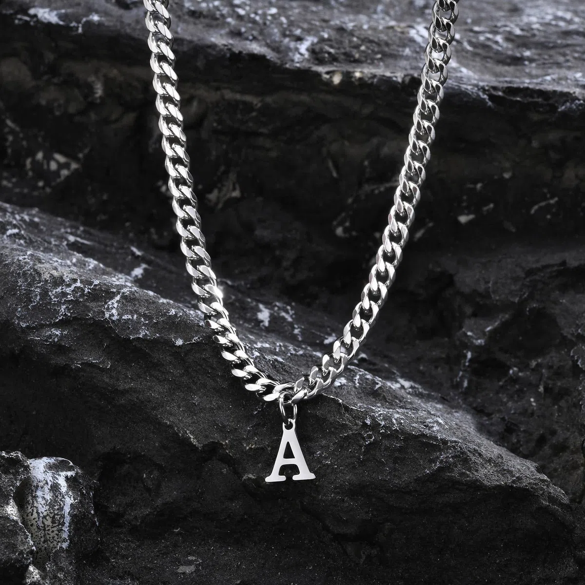Halzketten Männer Silber, Edelstahl Halskette Herren Halskette Mit Alphabet-Anhänger Halsketten Mit Anhänger Herren Schmuck Geschenke
