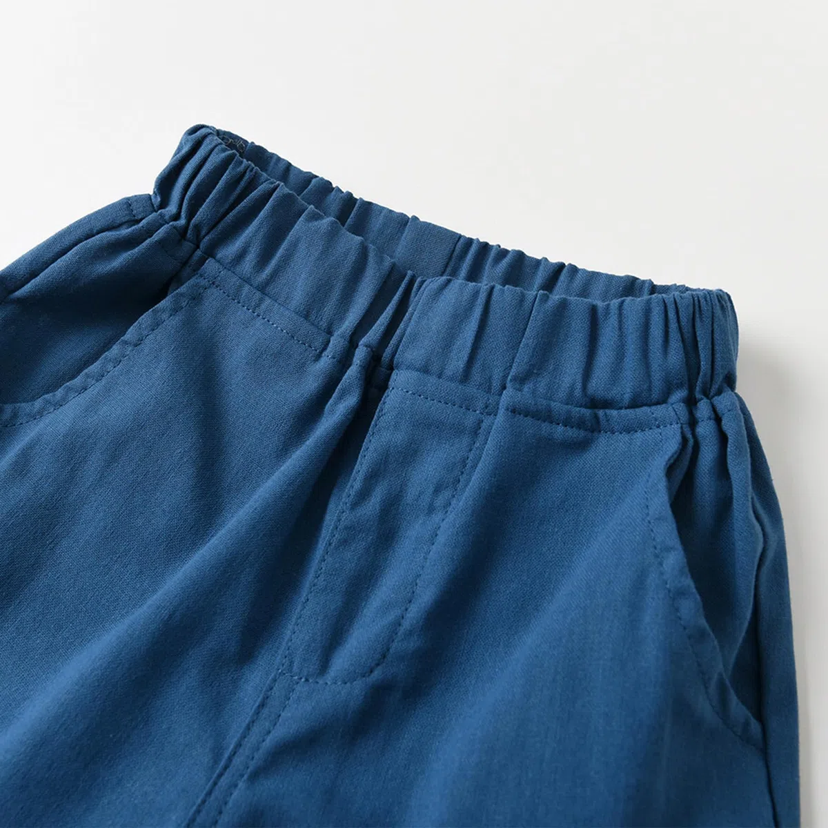 Kurzarm-Set für Jungen Einfarbiges Baumwollhemd mit Reverskragen Bequeme Shirts Lässige Shorts Atmungsaktiv Schnell Trocknend Oberteil Sommer Alter 2-6 Jahre