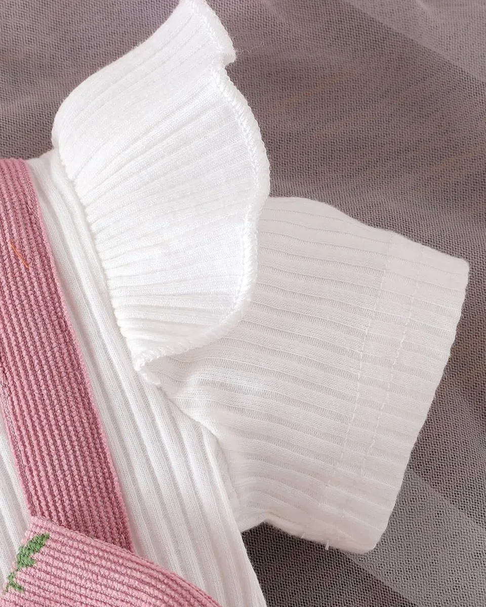 WYTbaby Baby Mädchen Kleidung Strampler Langarm Jumpsuit mit Blumen und Schleife Outfits Frühling Herbst Bekleidungssets für 1-18 Monate
