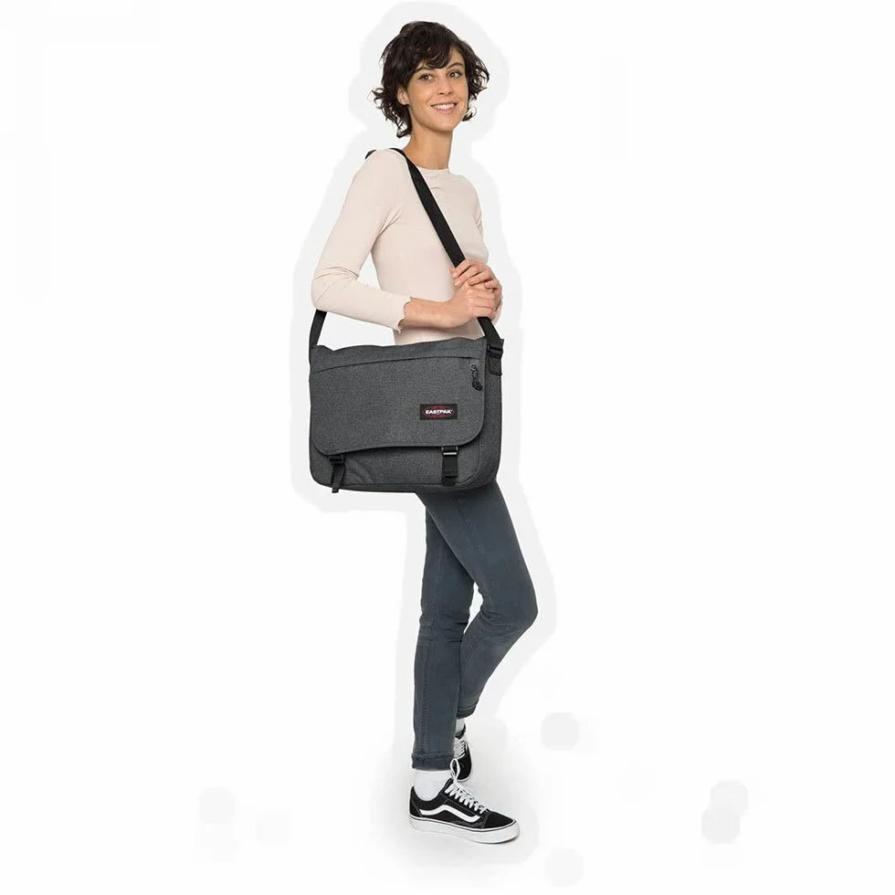 EASTPAK Delegate Messenger Bag Umhängetasche 1er Pack