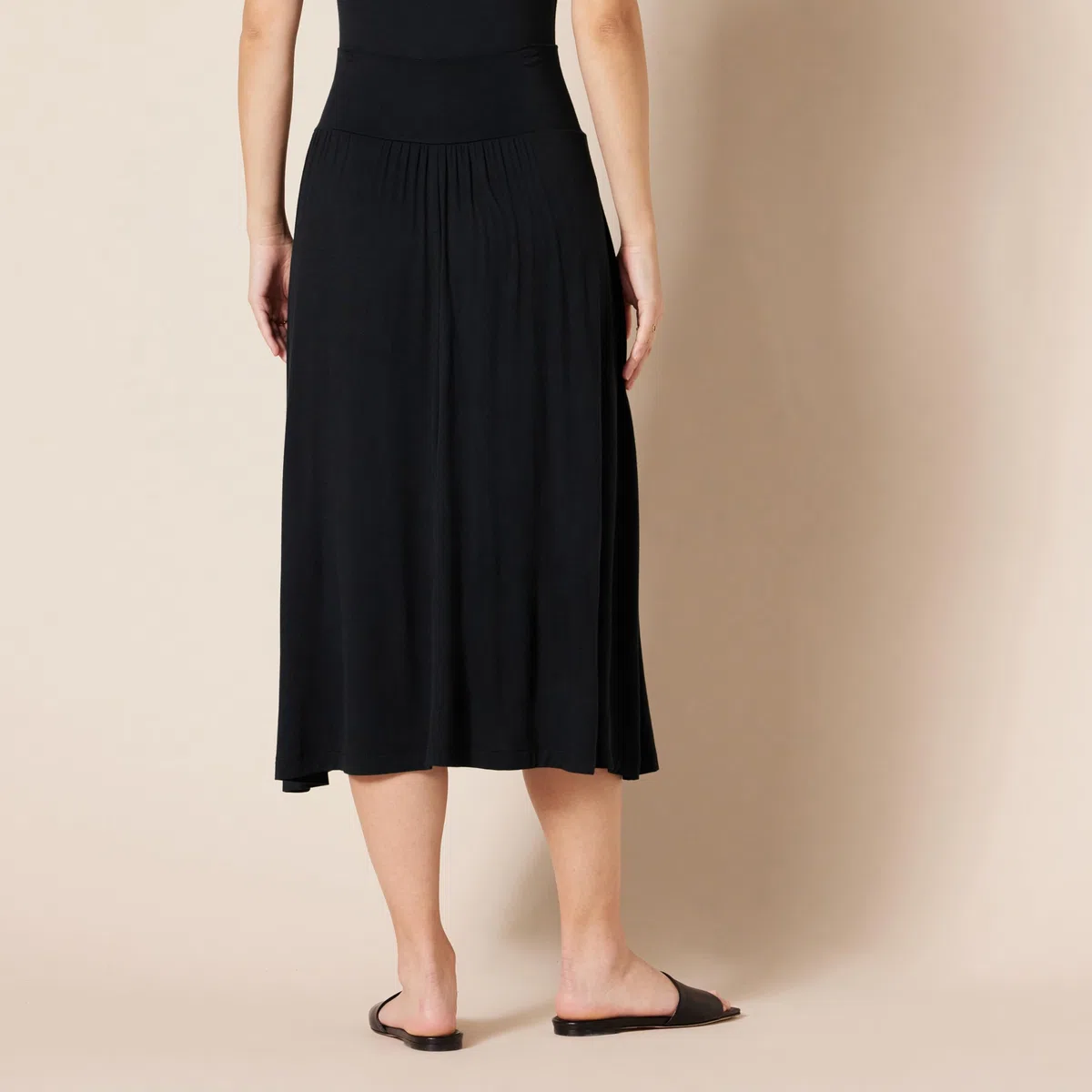 Amazon Essentials Damen Midirock aus Jersey zum Hineinschlüpfen, 66,0cm Länge