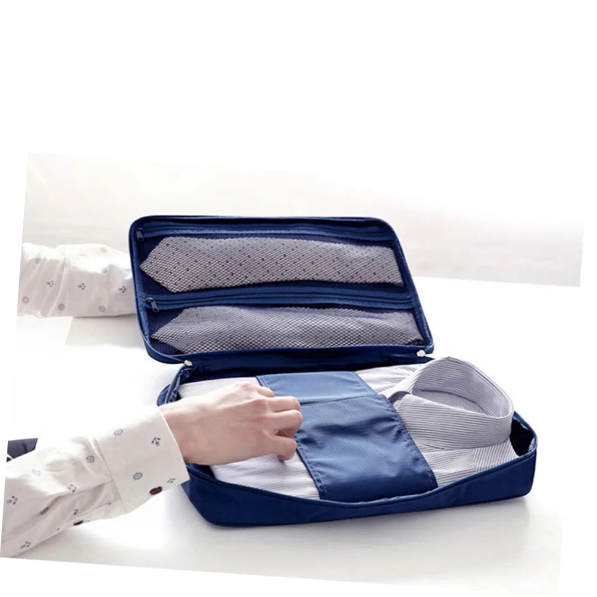 Aufbewahrungstasche und Waschbar Marineblaue aus Polyester Reise und Großem Raum für Hemden mit Einzigartiger Krawattenaufbewahrung Tragbar für Geschäftsreisen