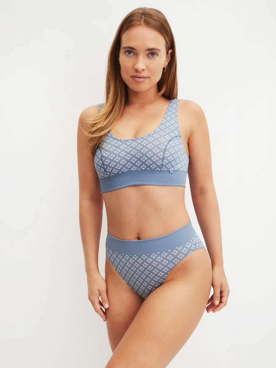 CALIDA Elastic Trend Bustier Damen, mit breitem Softbund, atmungsaktive und weiche Single Jersey-Qualität