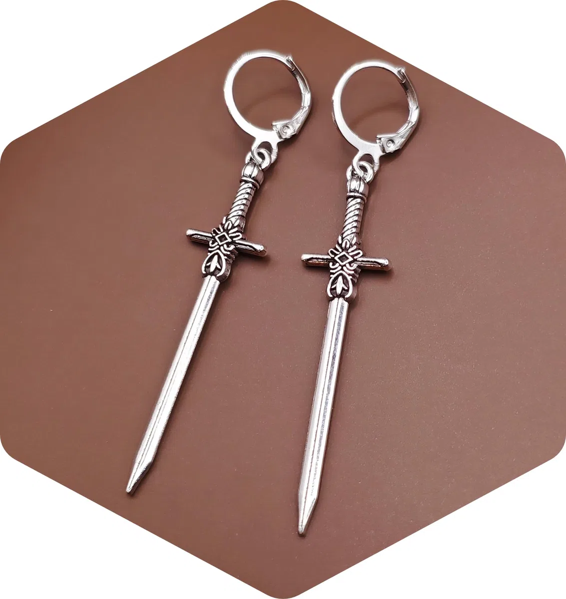 Schwert Ohrringe Silber mit Edelstahl Creolen, Fantasie Schmuck, Coole Geschenkidee, Mittelalter Dolch Ohrhänger