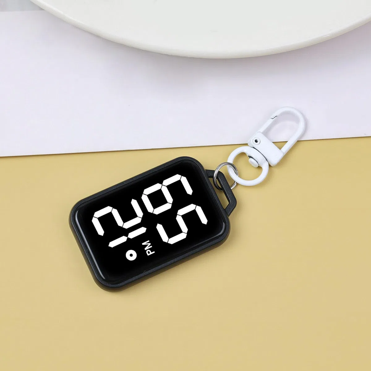 Kleine digitale Uhr Schlüsselanhänger für Studenten und mit genauer Zeitanzeige, elektronisches Uhr-Zubehör