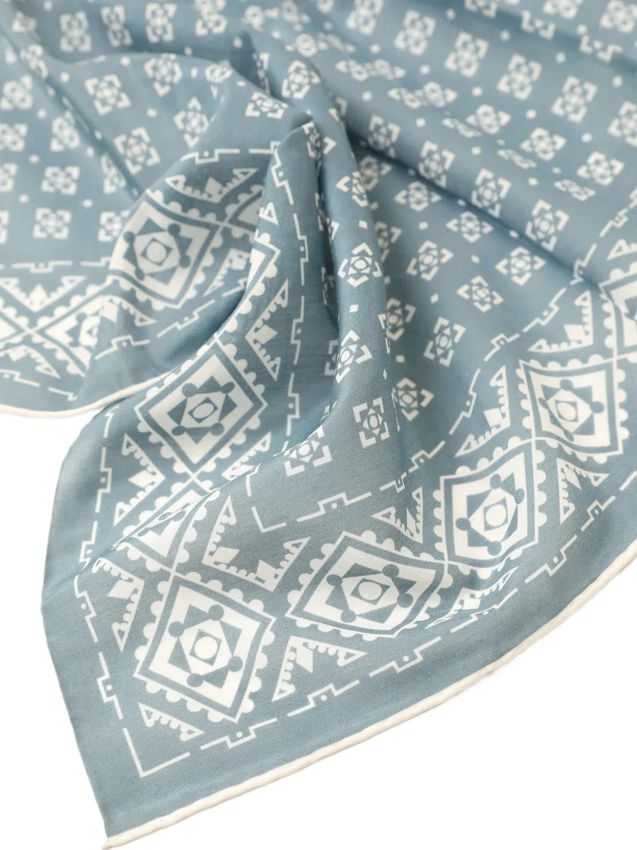 Unisex Seide Baumwolle Mix 65/65 cm Halstuch handrolliert Nickituch Kopftuch Bandana Seidenhalstuch Damen & Herren