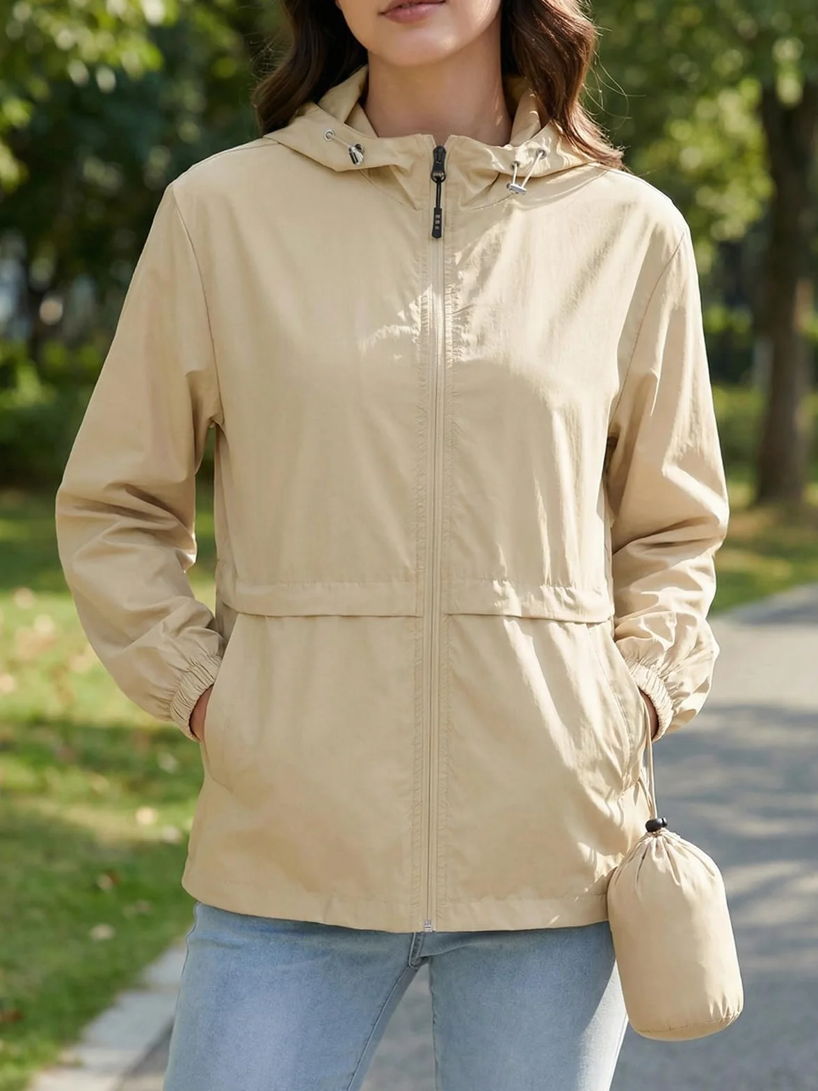 Cicy Bell Regenjacke Damen Wasserdicht Leichte Outdoorjacke mit Kapuze Übergangsjacke Regenmantel Windbreaker Wanderjacke Atmungsaktive Packbare Funktionsjacke.