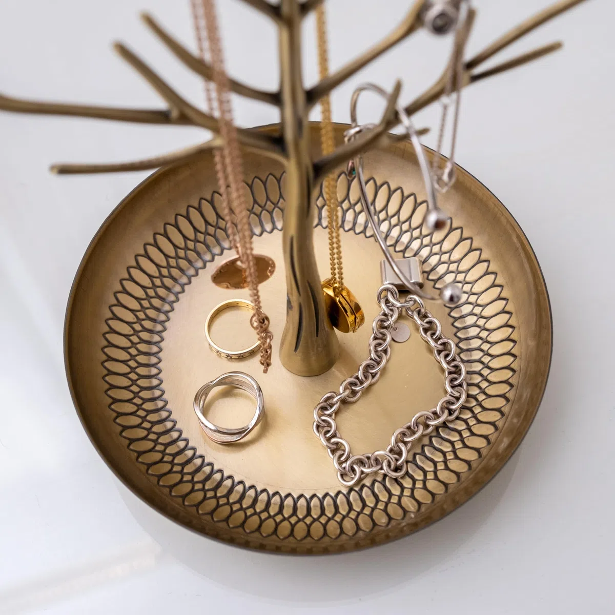 TRIXES Schmuckbaumständer im Gold-Stil – Vintage-Vögel – Hängen Sie Ihren Schmuck auf – Hängender Organizer-Rack-Turm – Präsentationsständer