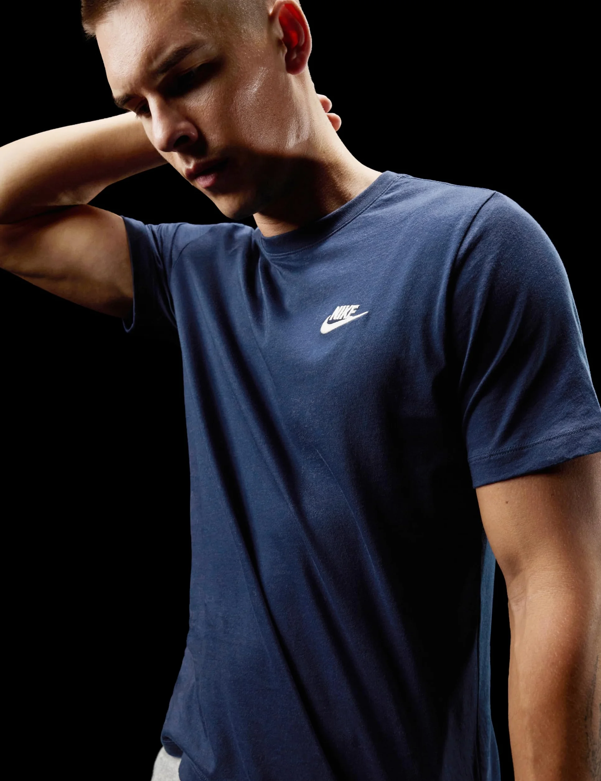 Nike Herren Sportswear Club T-Shirt (1er Pack)