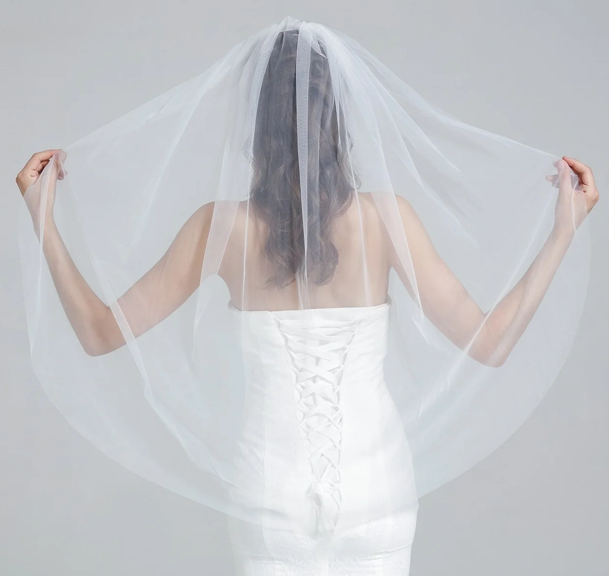 BEAUTELICATE Schleier Brautschleier Braut Hochzeit Softtüll Weiß Ivory Lang Kurz Ellbogenlang Mit Metall Kamm 1 Schicht V67