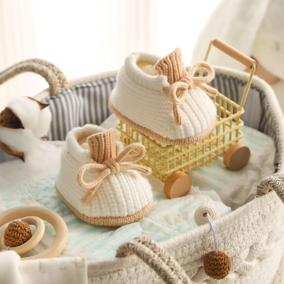 Baby-Stiefel für Neugeborene, kuschelige Kleinkinder, erste Lauflernschuhe, weich, für Säuglinge, Jungen und Mädchen