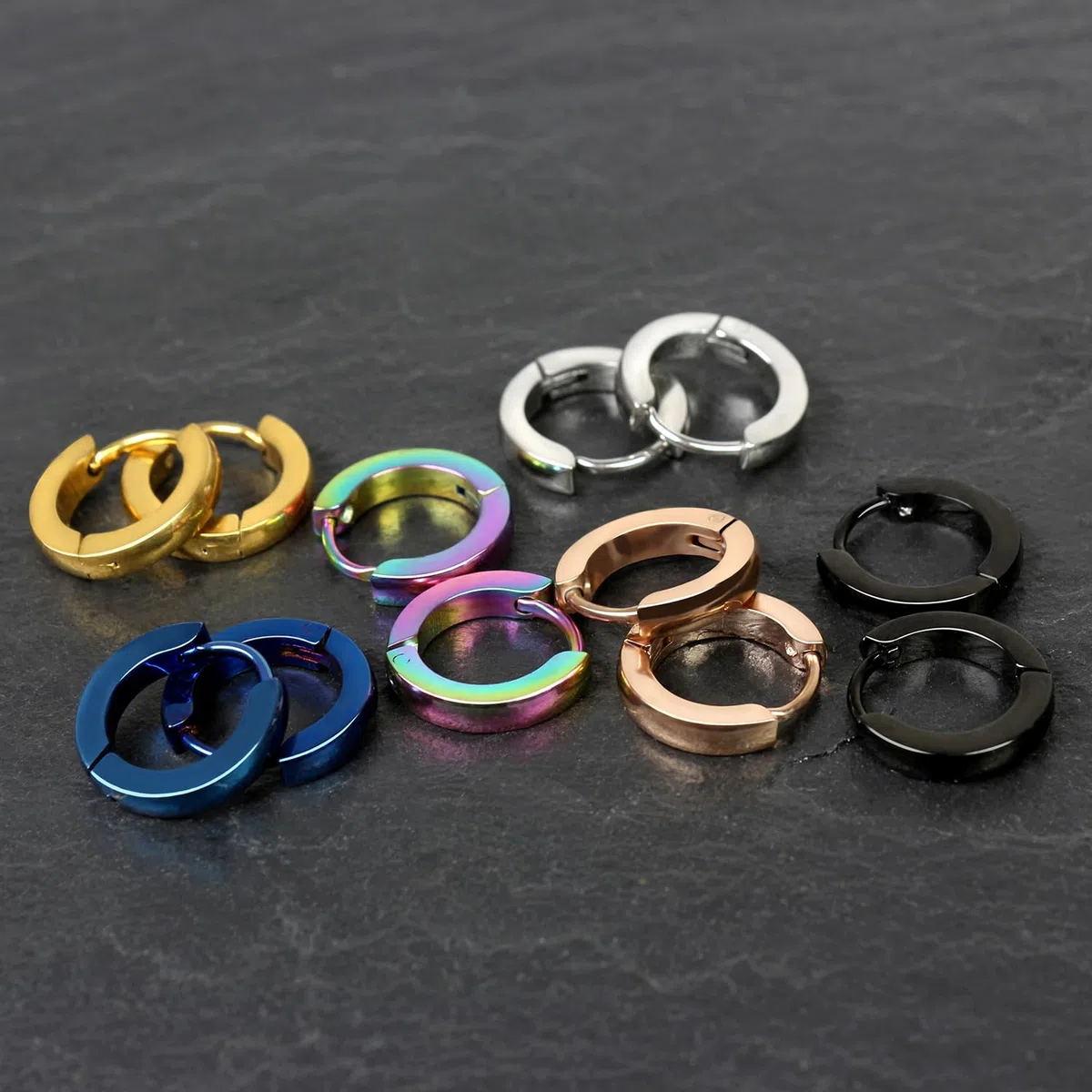 Treuheld® | Schmale Creolen Ohrringe aus Edelstahl 6 Farben
