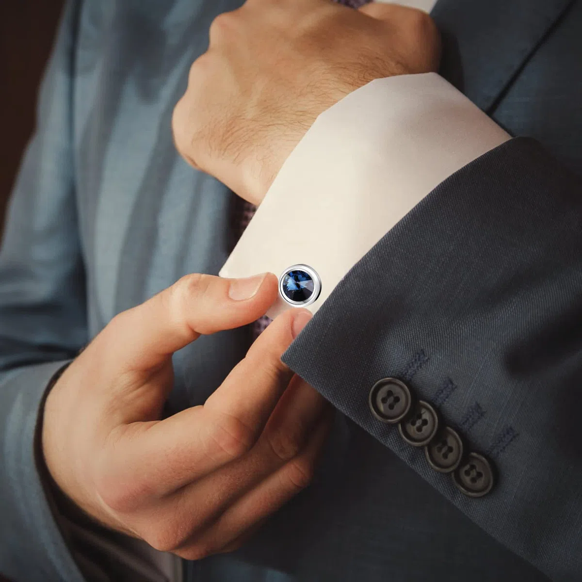 Merit Ocean Eleganten Stil Manschette Link Super glänzend Swarovski Marineblau Blau Kristall Circular Manschettenknöpfe Herren mit Geschenkbox