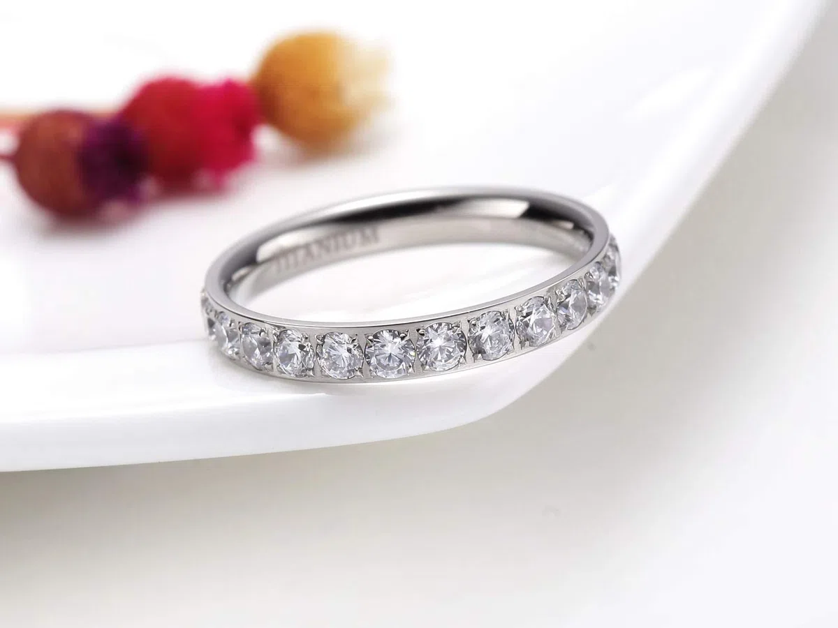 Zakk Eternity Ring 3mm Damen Ewigkeitsringe Titan Verlobungsringe Eheringe Trauringe Memoirering mit Zirkonia Silber Gold Rosegold