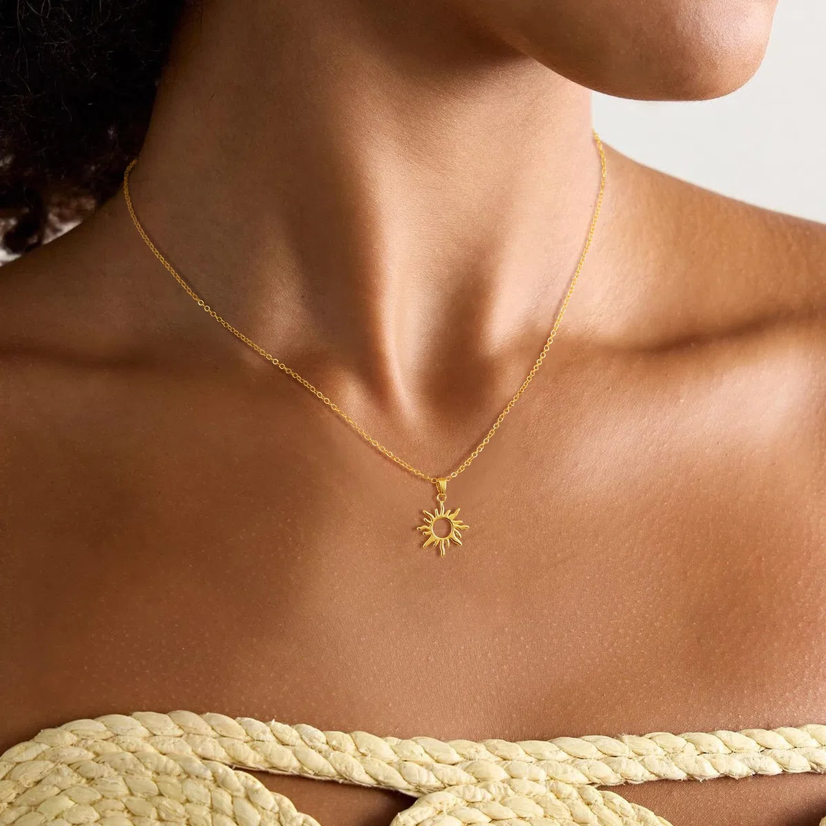 Tewiky Kette Sonne Damen - 14K Gold Vergoldet/Silber Layering Halskette mit Sun Anhänger Kette mit für Frauen Mädchen Wasserfeste Mädchen Geschenke