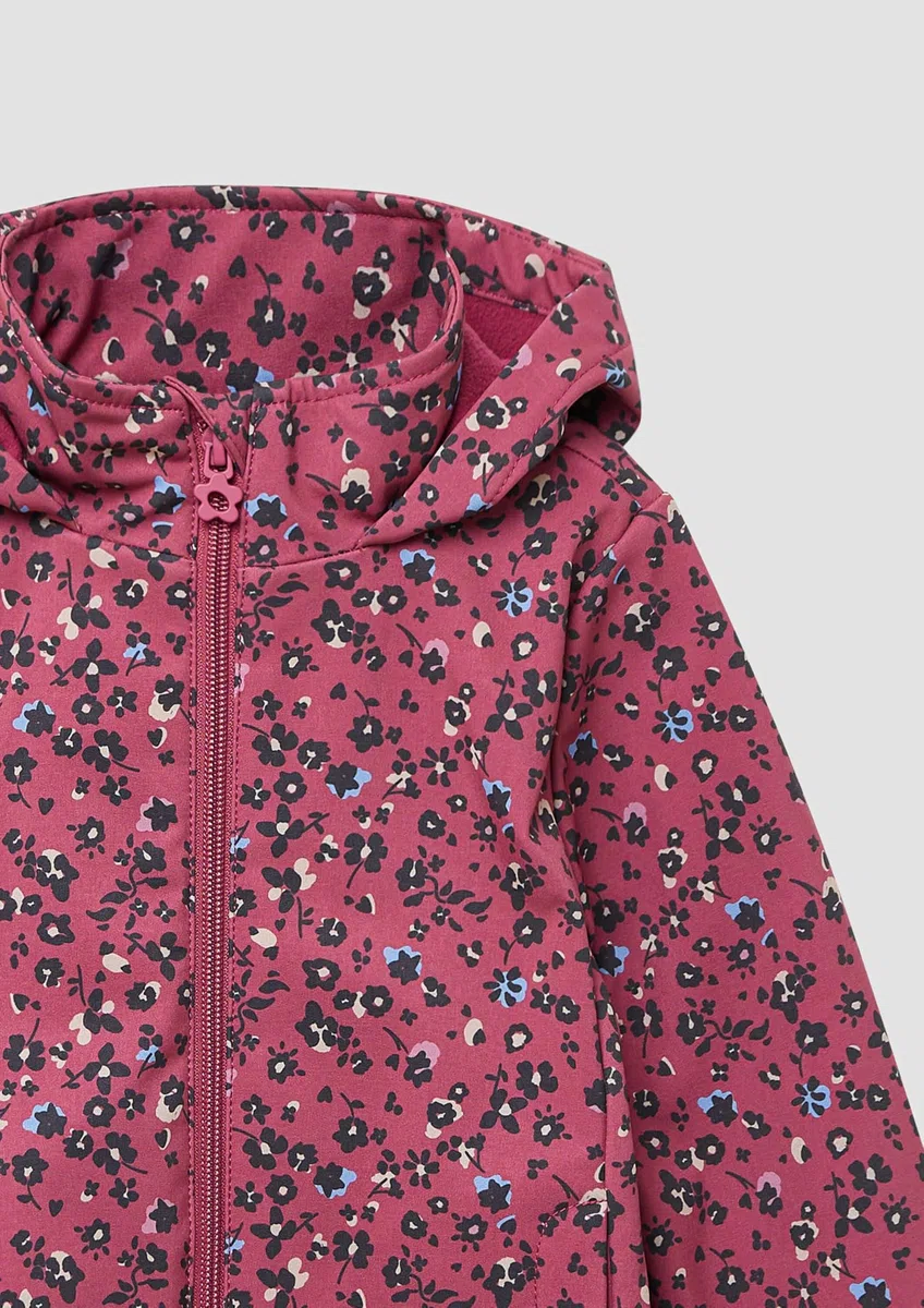 s.Oliver Wetterfeste Softshell-Jacke mit Fleece-Futter und All-over-Print