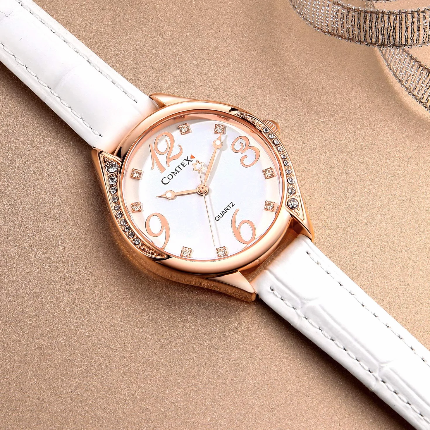 Comtex Modische Damen-Armbanduhr Analog Quarz Weiß Zifferblatt Armbanduhr…