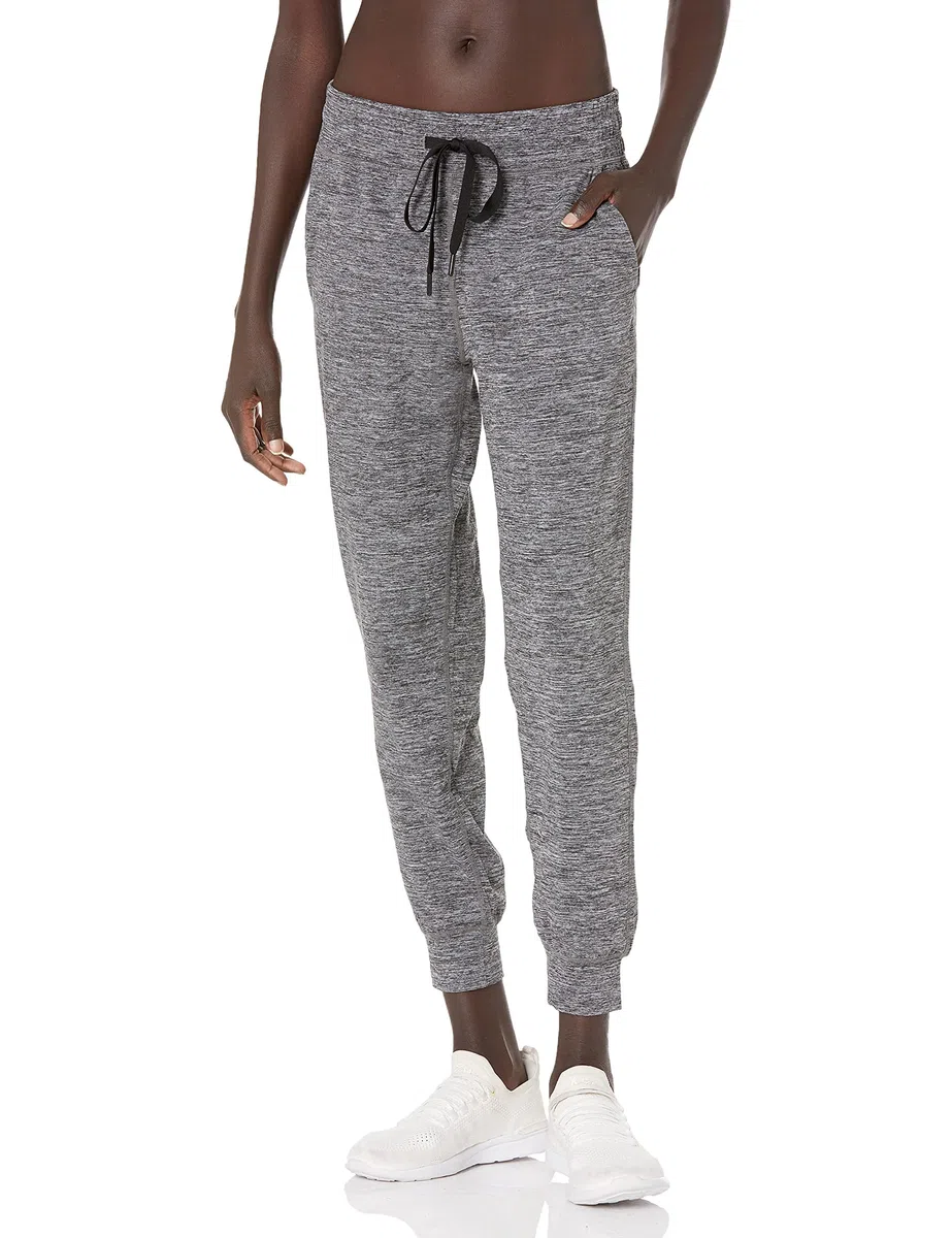 Amazon Essentials Damen Jogginghose aus gebürstetem Tech-Stretch - Auslauffarben