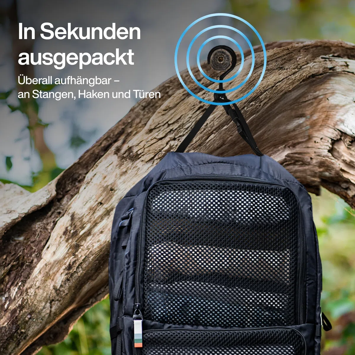TRAVEL DUDE Hanging Packing Cube mit Kompression aus recycelten Plastikflaschen, Hängende Packwürfel für Rucksack, Reise Regal, Tragbare Packtaschen als Koffer Organizer und Zubehör in Schwarz