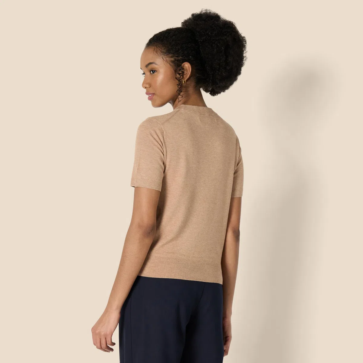 Amazon Essentials Damen Regular-Fit-Kurzarmpullover-Top