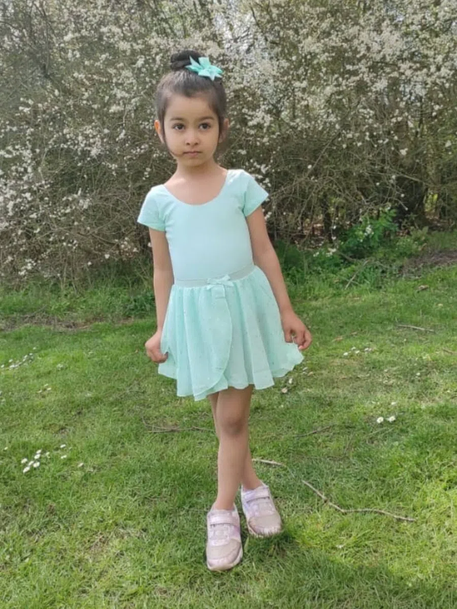 Bricnat Mädchen Ballettkleidung Ballettkleid Kinder Balletttrikot Kurzarm Langarm Tanzbody Tanzkleid aus Baumwolle mit Chiffon Rock Tütü 2-10Jahre