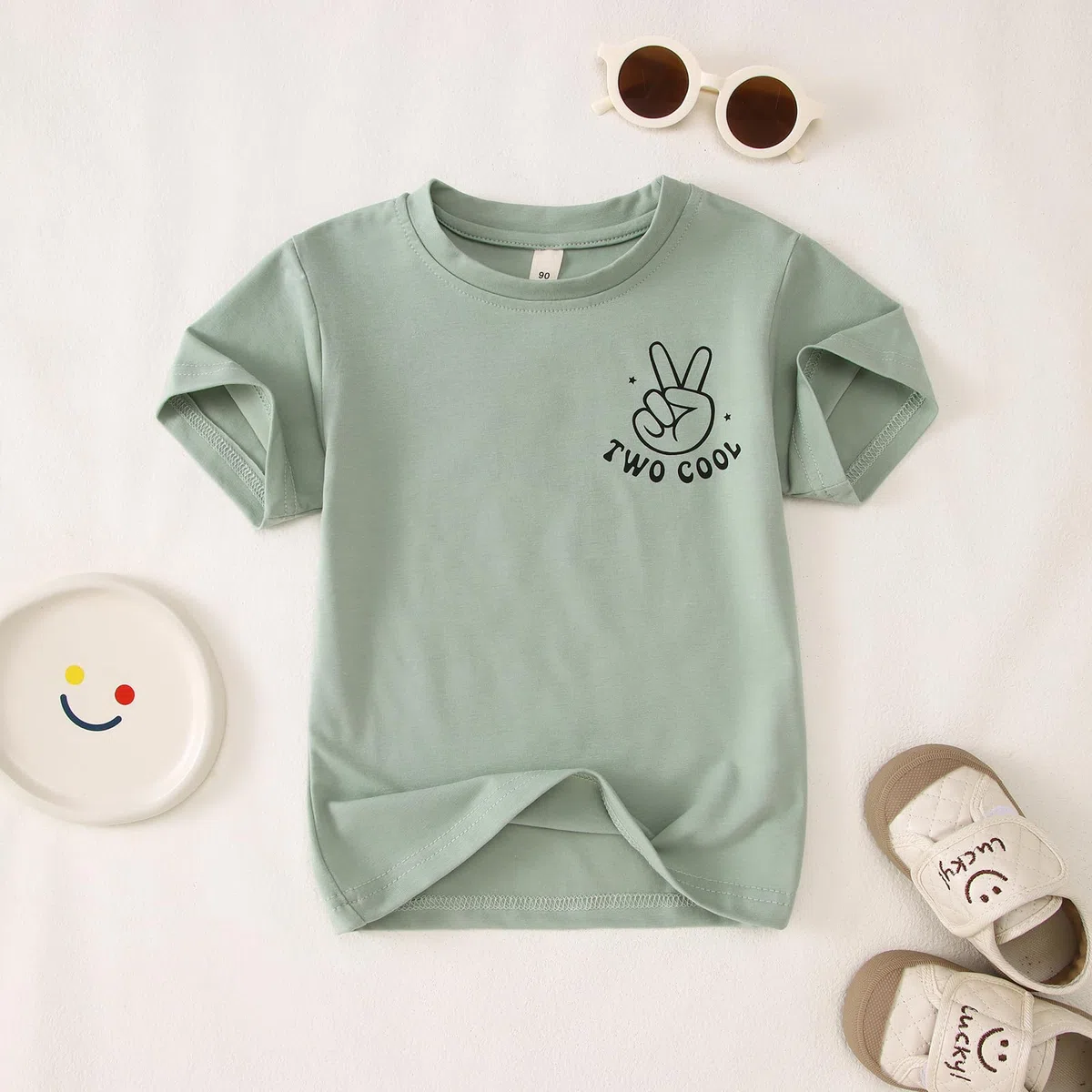 2. Geburtstag Junge T-Shirt Two COOL Tshirt für Kleinkinder mit Buchstaben Drucker Zweiter Geburtstags Shirt Sommer Kurzarm Kleinkind Announcement Outfit Baumwolle Babyshirt