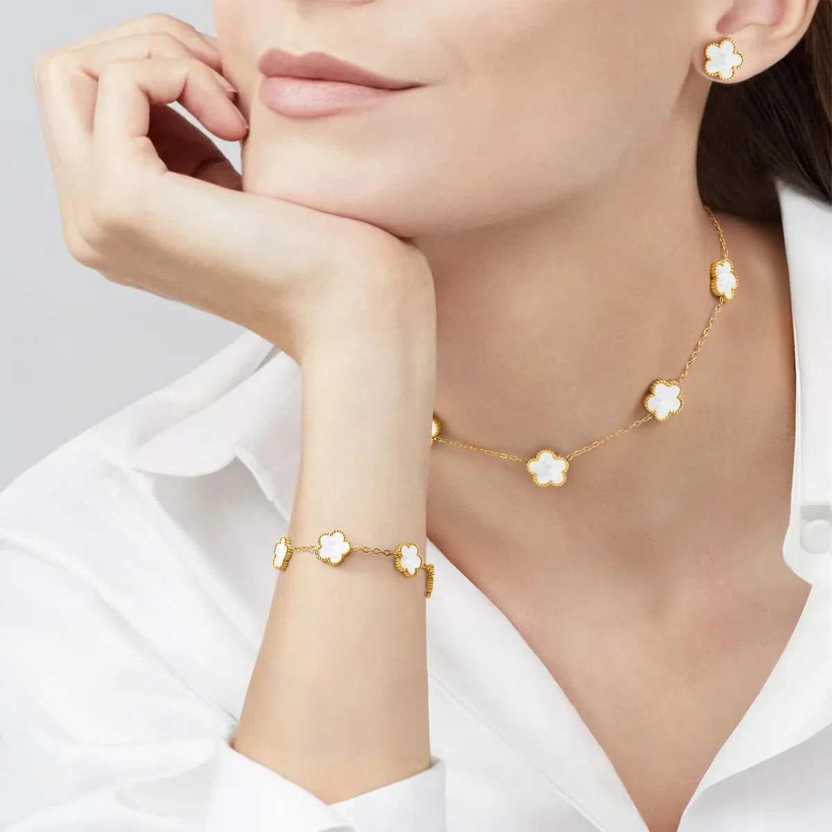 TempBeau Kleeblatt Armband Damen Schmuckset Mädchen, 18 K Vergoldet Edelstahl Halskette Ohrstecker Armband mit Zweiseitig Anhänger, Glücksklee Schmuck Set für Hochzeit Geburtstag Jahrestag