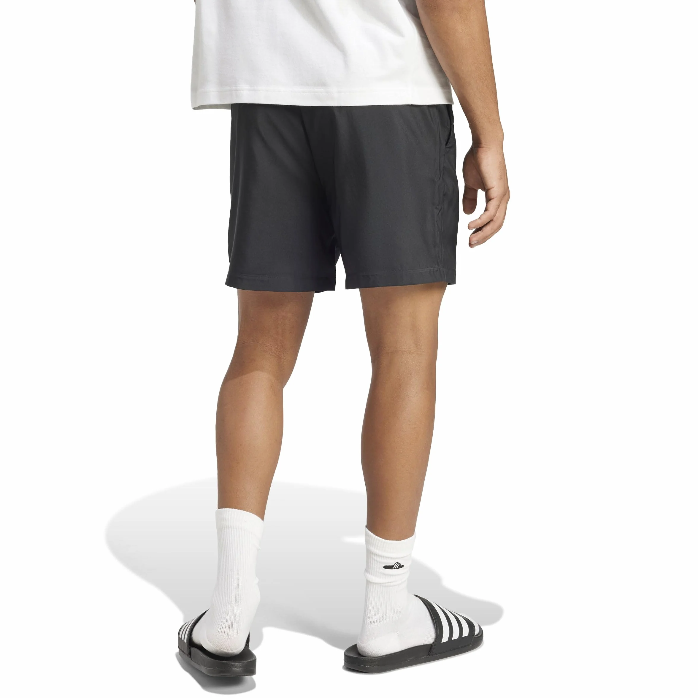 adidas Herren Shorts Essentials Small Logo Chelsea