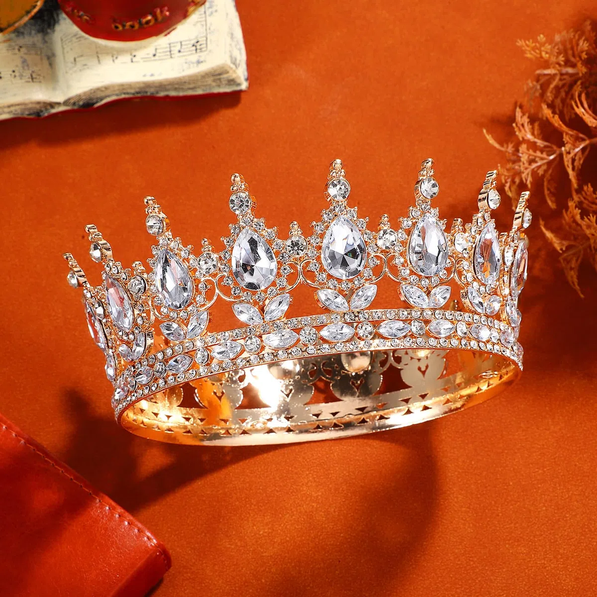 DOITOOL Königinnenkrone Für Frauen Strass-Hochzeitskronen Vintage-Kristall-Prinzessinnen-Tiara Für Single-Abende Abschlussfeiern Geburtstage Kostümpartys Haarschmuck