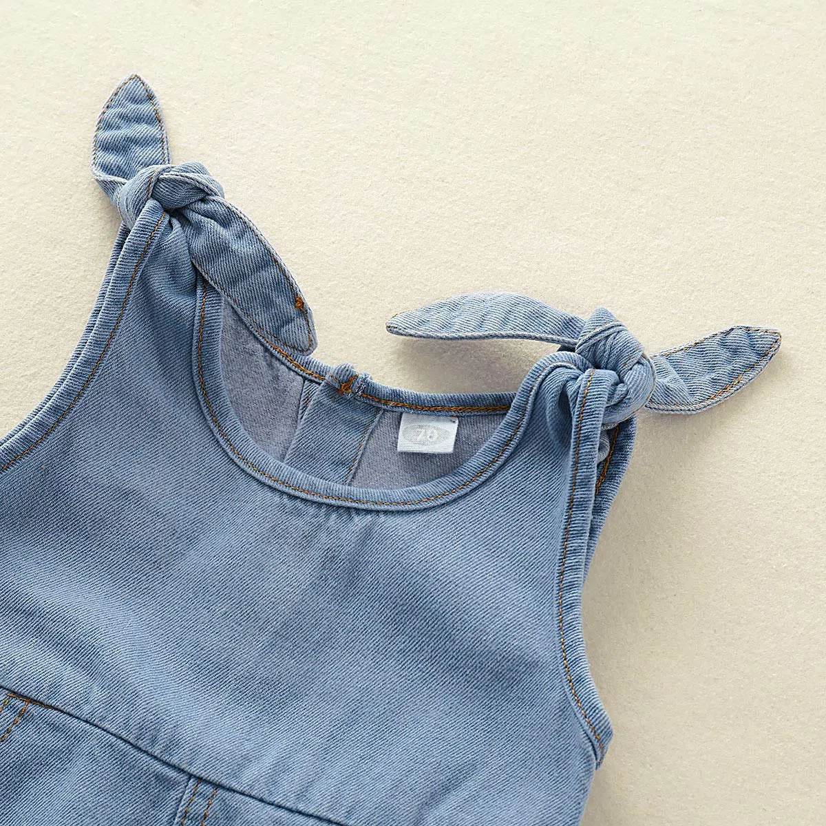 Verve Jelly Neugeborene Baby Mädchen Denim Jumpsuit Ärmellose Tasche Strampler Overalls Cowboy Latzhose