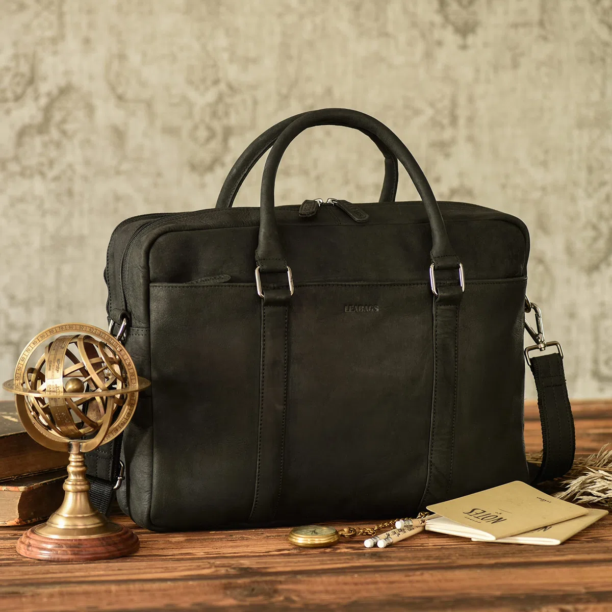 LEABAGS Leder Aktentasche Herren Damen Echtleder Laptoptasche 16 Zoll Umhängetasche Schultergurt Messenger Bag