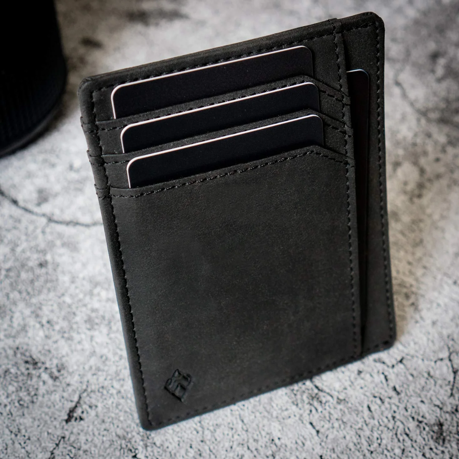 AKIELO RFID-blockerande Kreditkorthållare Och Presentlåda – Ultra Slim Plånbok för Män – Minimalistisk Kortplånbok (Bravo Kollektion)