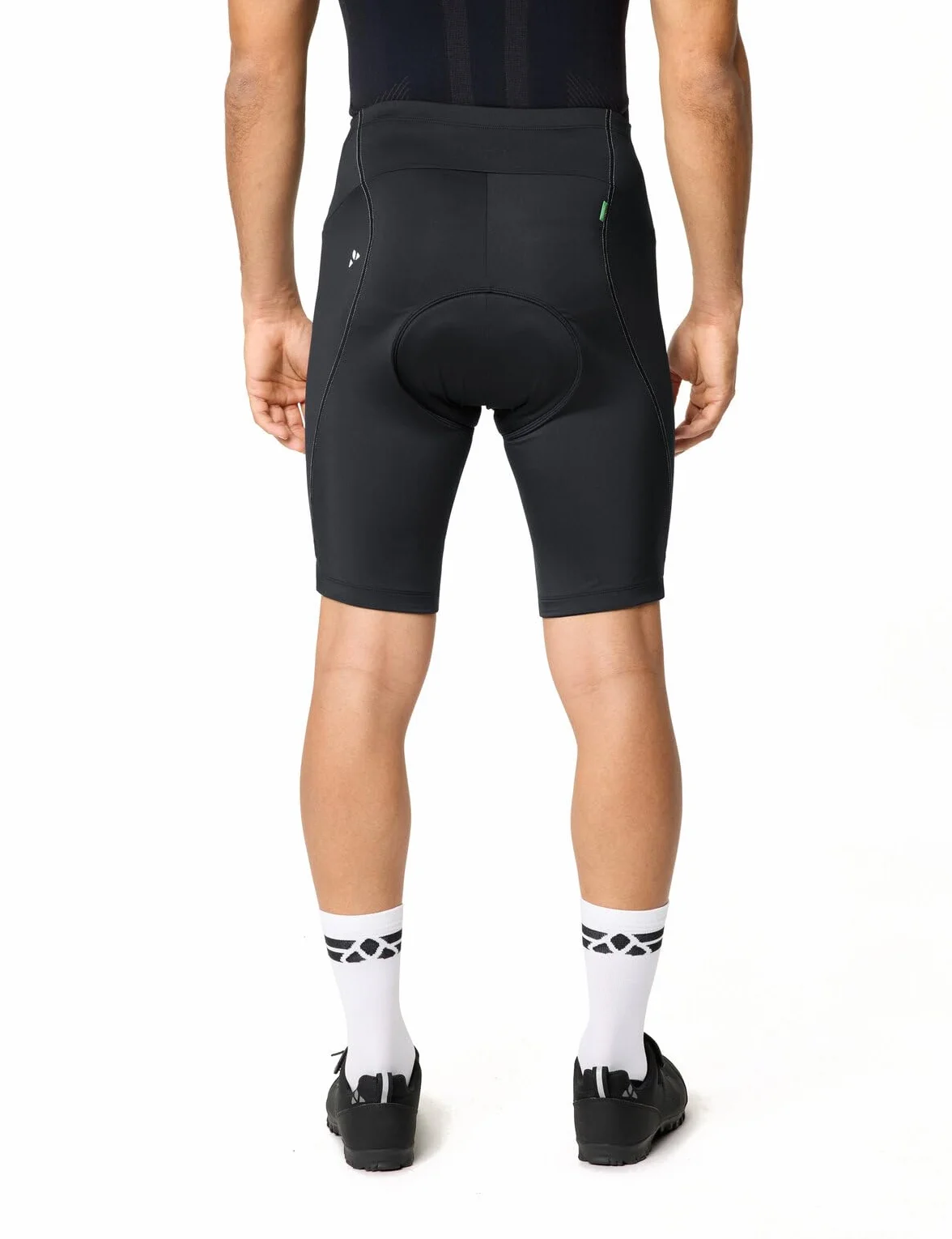 VAUDE Fahrradhose Herren kurz, Men’s Active Pants - gepolsterte Radhose mit hoher Elastizität für maximale Bewegungsfreiheit, schnelltrocknend & atmungsaktiv, Passform: Slim fit