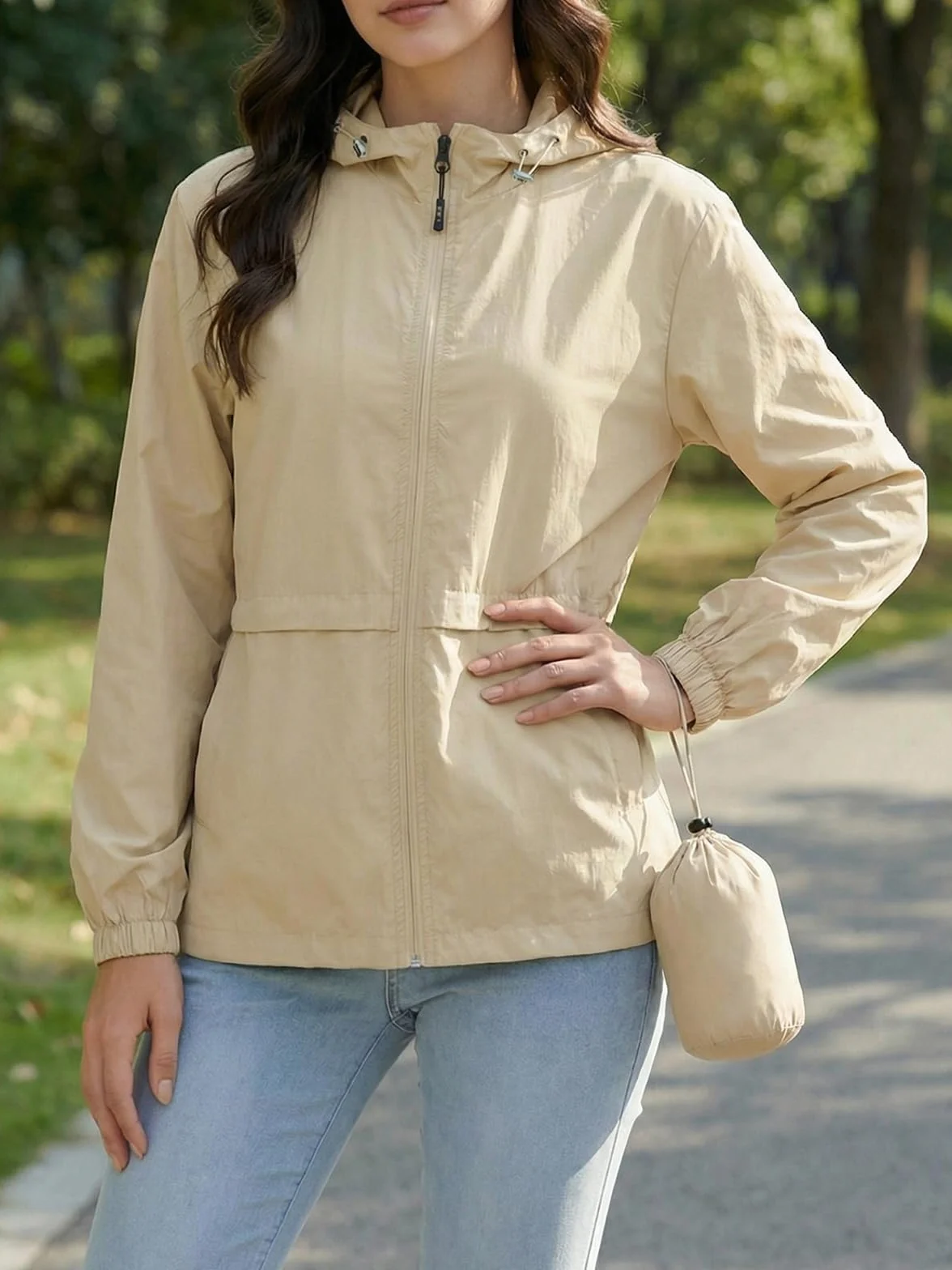 Cicy Bell Regenjacke Damen Wasserdicht Leichte Outdoorjacke mit Kapuze Übergangsjacke Regenmantel Windbreaker Wanderjacke Atmungsaktive Packbare Funktionsjacke.